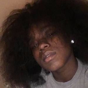 Meet your Posher, Lashay